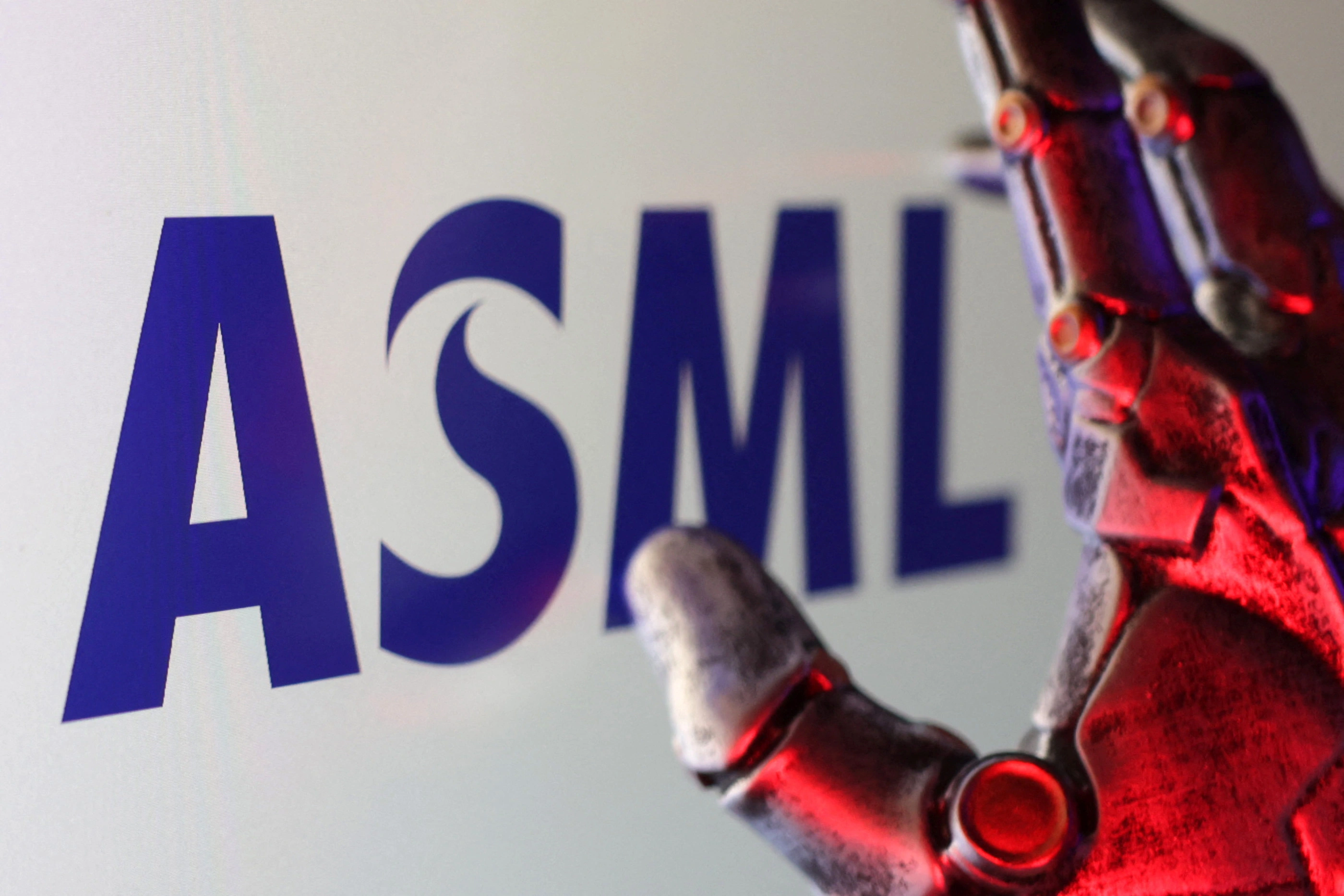 ASML Takes Lead Stake in Mistral AI After Major Funding Boost