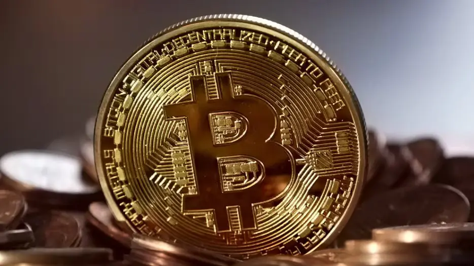 Bitcoin Ends October Winning Streak with First Monthly Loss Since 2018