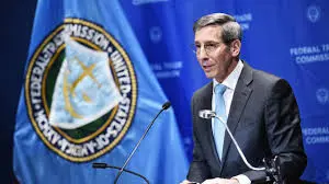 FTC Eyes Big Tech Hiring Deals as Antitrust Spotlight Expands