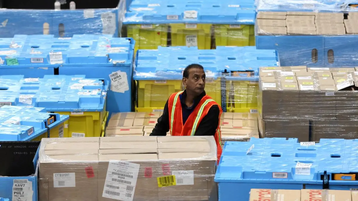 Meta, Amazon, Flipkart, Meesho Penalised for Unauthorised Walkie-Talkie Sales in India