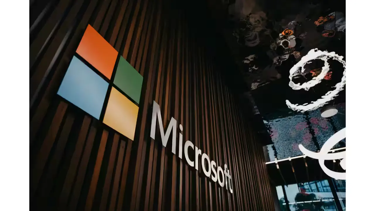 Microsoft Accused of Email Censorship Over Palestine and Gaza Keywords: What’s Really Happening?