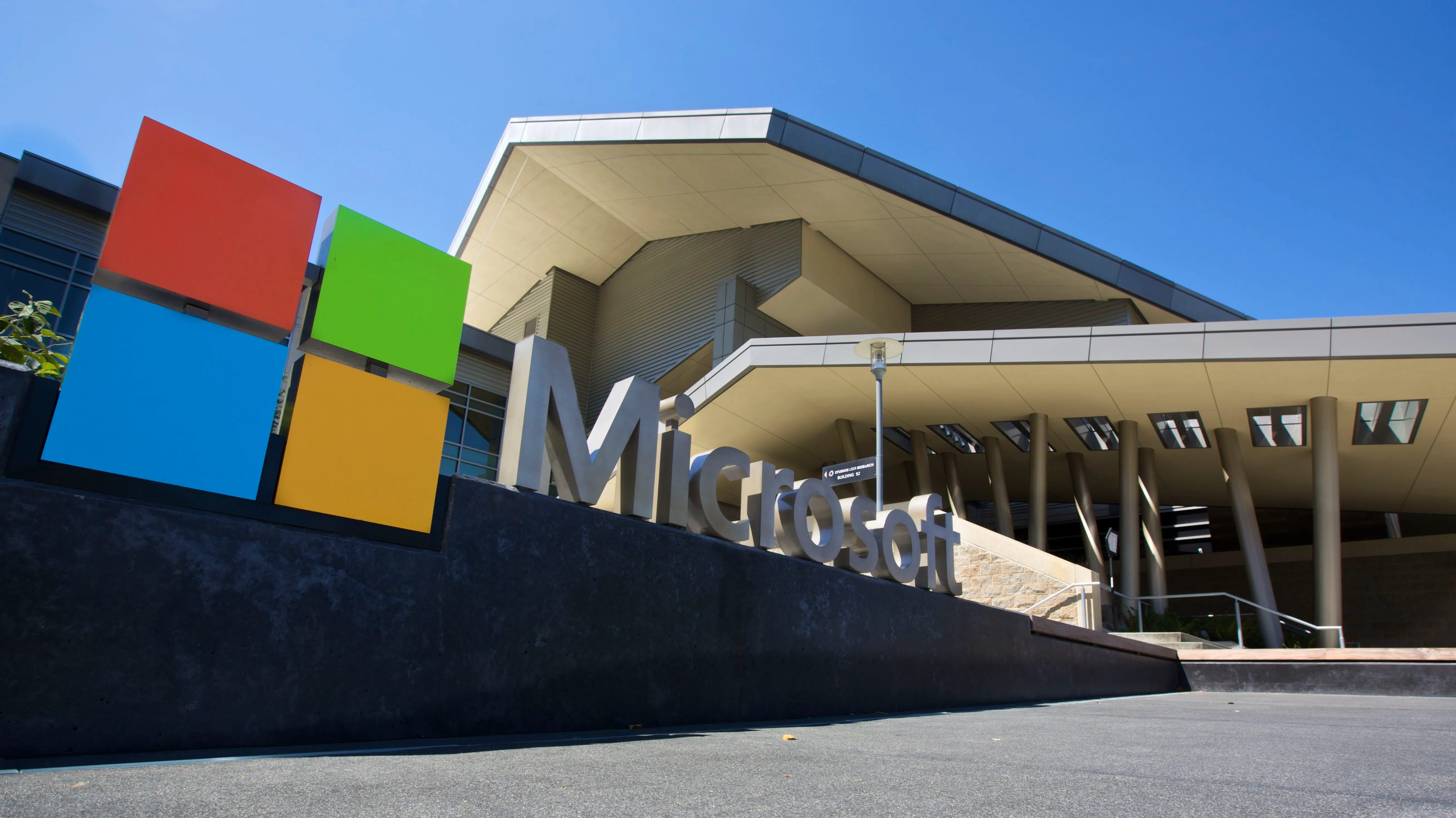 Microsoft Pushes Hybrid Model: Employees Asked to Return to Office Three Days a Week