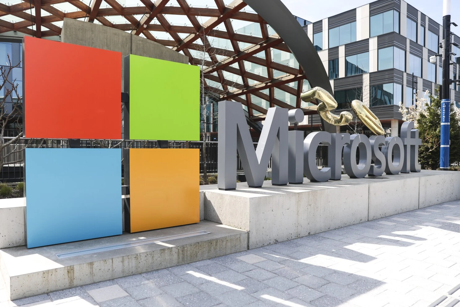 Microsoft Seeks Rival and Customer Feedback Ahead of EU Antitrust Ruling
