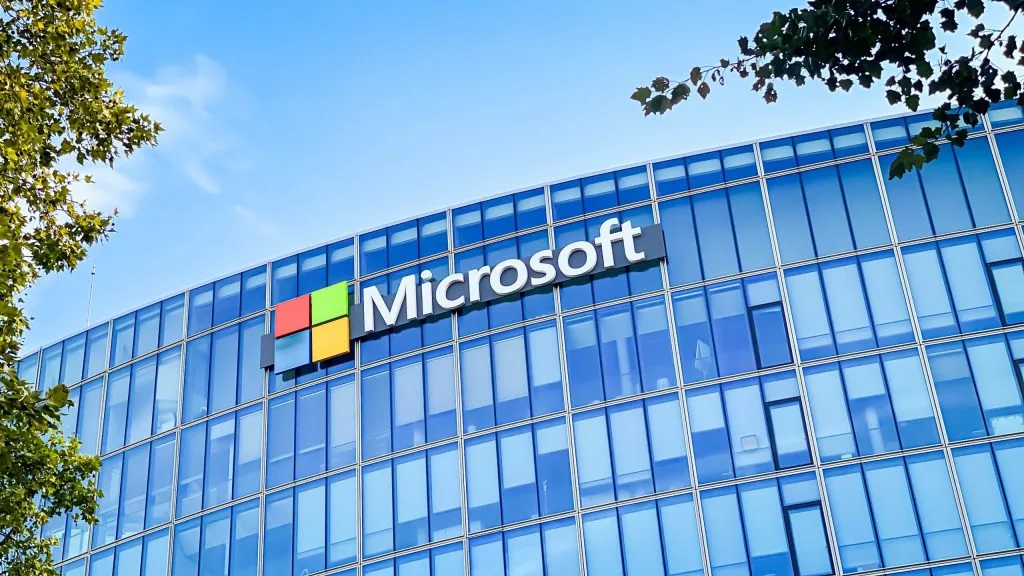 Microsoft’s Russian Subsidiary Set to File for Bankruptcy Amid Market Pressures