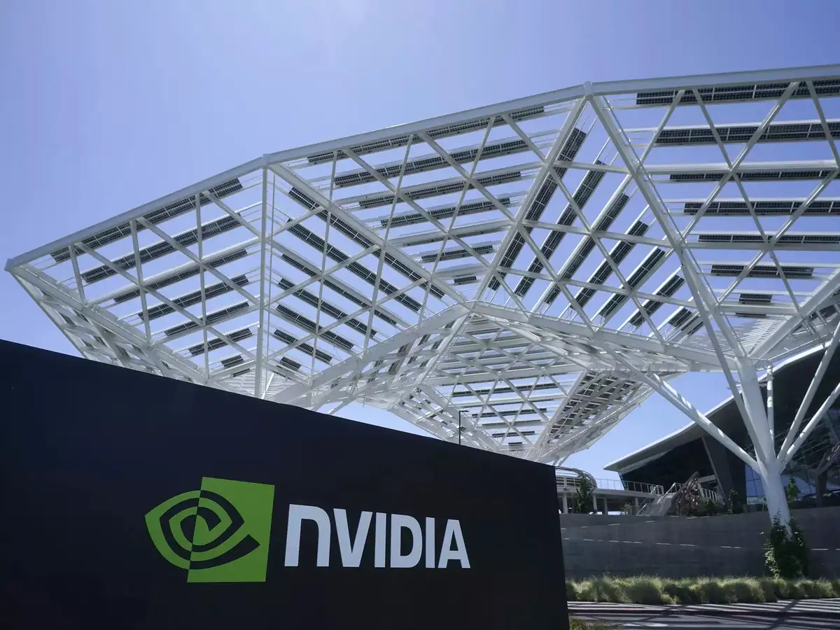 Nvidia Surges to Record High as Analysts Hail Incoming AI 'Golden Wave'