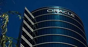 Oracle Nears $20 Billion Cloud Pact With Meta to Power AI Growth