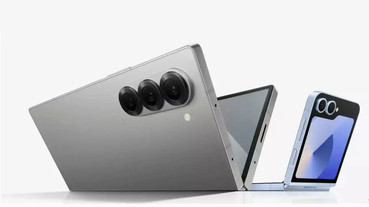 Samsung’s Foldable Frenzy: Z Fold 7, Flip 7 & Flip 7 FE Cross 2.10 Lakh Pre-Orders in 48 Hours!