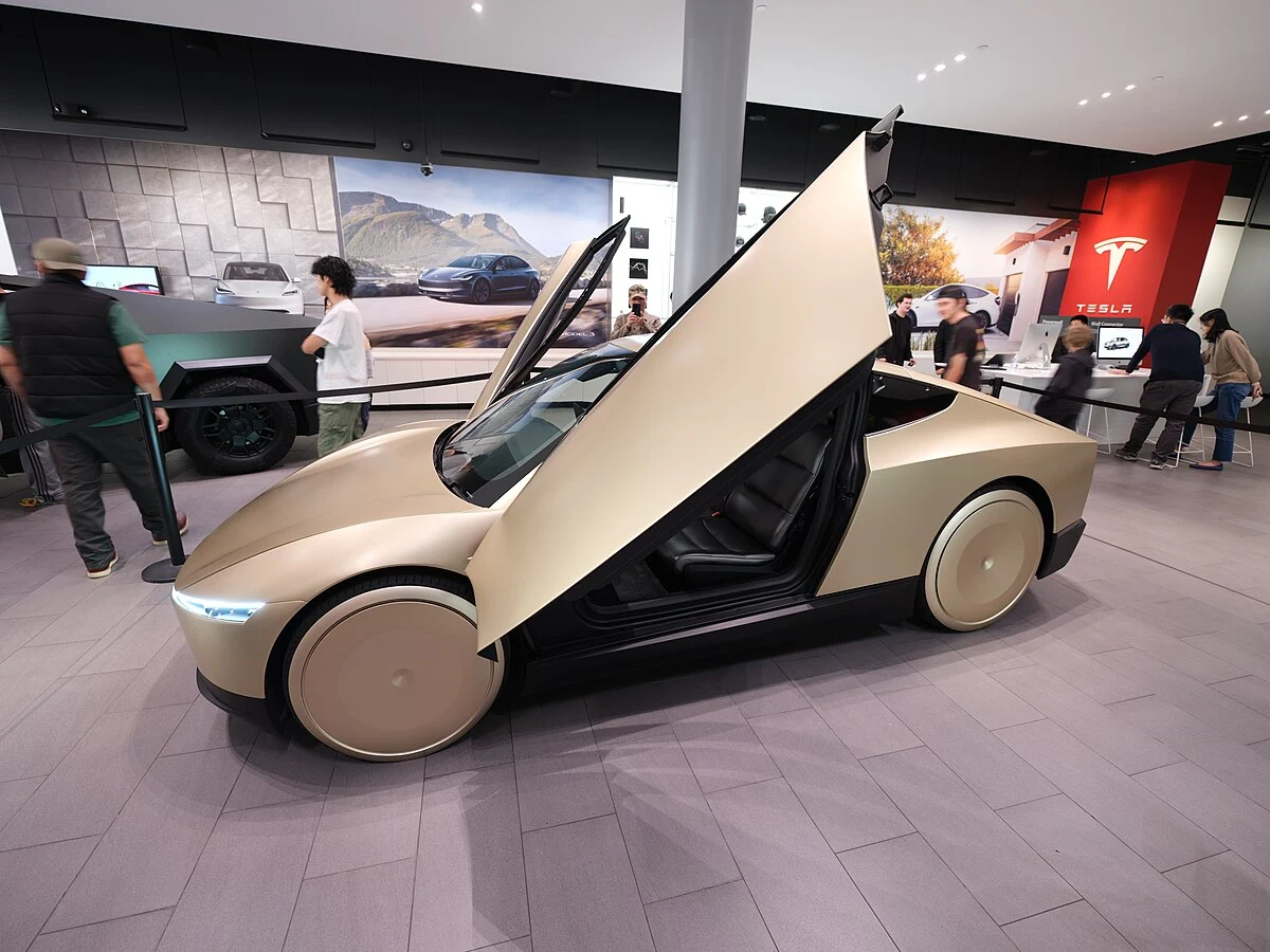 Tesla's Robotaxi Revolution: AI-Driven Fleet with Remote Supervision Unveiled