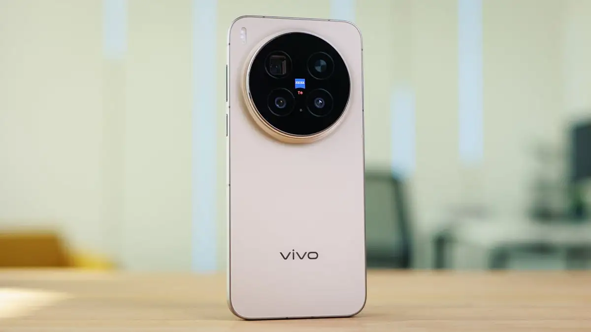 Vivo X300 Pro Review: The 2025 Camera Champion Everyone Is Talking About