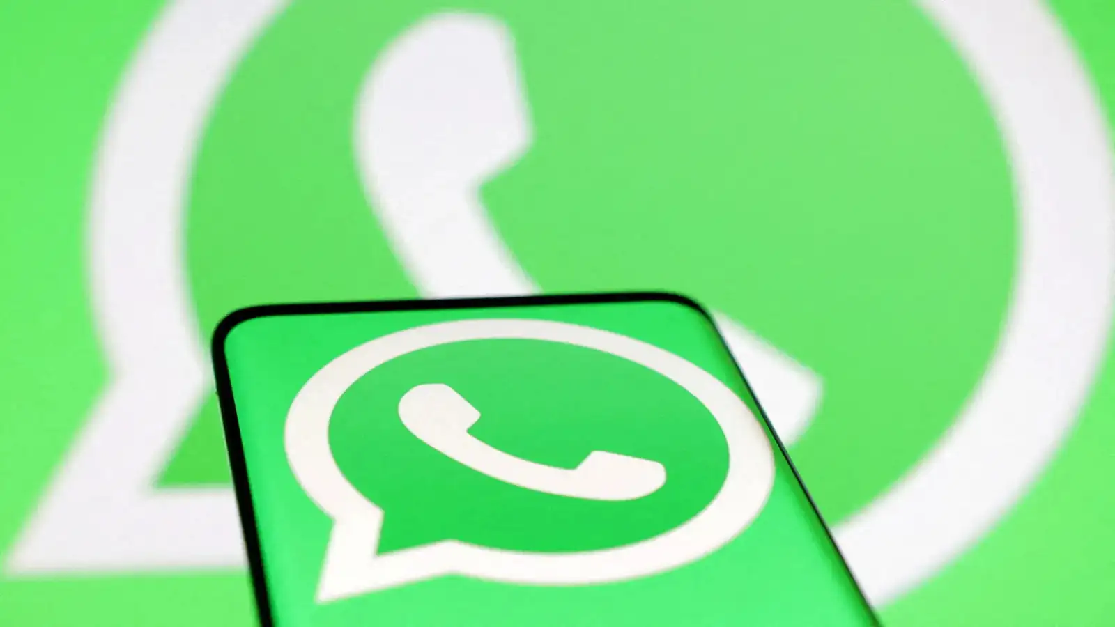 WhatsApp Raises Alarm Over Russia Network Restrictions Amid Call Slowdown Reports