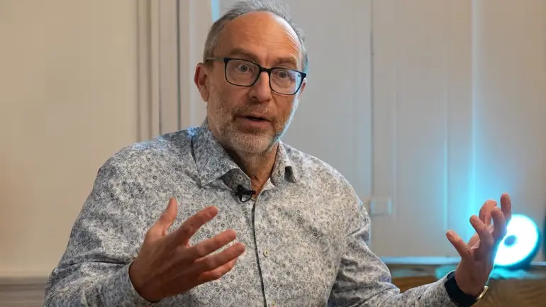 Wikipedia at 25: Jimmy Wales Says the World’s Free Encyclopaedia Is Here to Stay